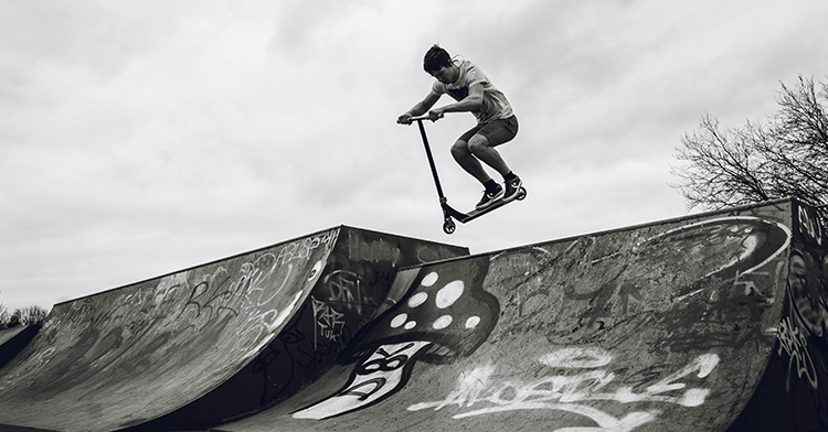 Jak ovlivňuje jízda na výkonném skútru fyzickou a psychickou kondici?