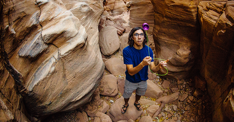 Jak se naučit triky s yoyem? Podívejte se na!