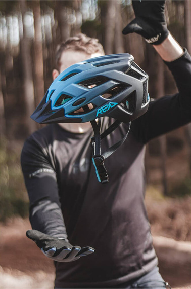 Kask rowerowy REKD Pathfinder Helmet Niebieski 
