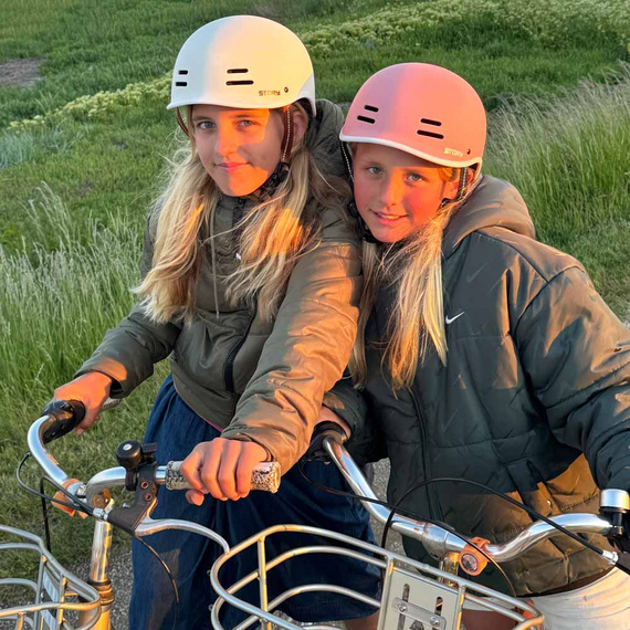 Příběh Retro Certifikovaná přilba bílá