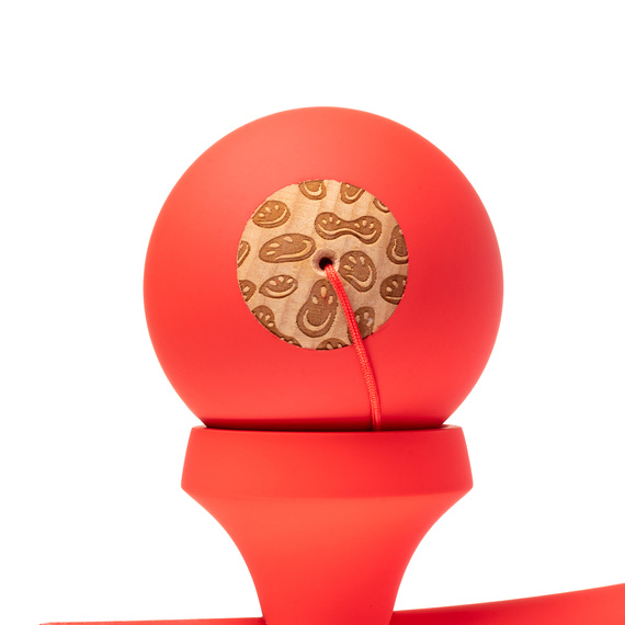 Kendama KROM Barva červená