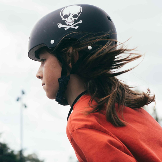 Kask Na Deskorolkę Hulajnogę NKX Brain Saver Czarny Skull 