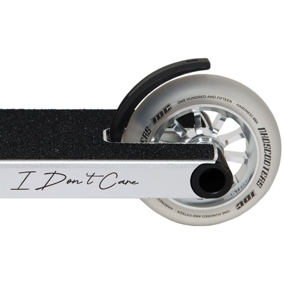 Výkonný skútr NKD IDC Stunt Silver wys. 85 cm