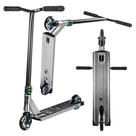 Výkonnostní skútr NKD Rally V4 Silver a Rainbow wys. 79 cm