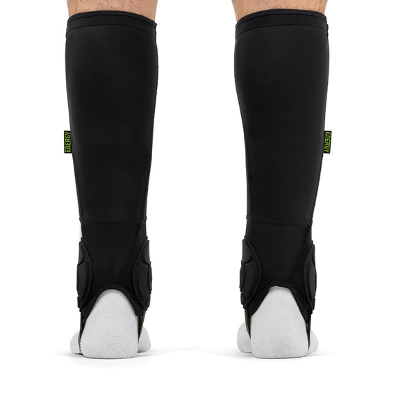 REKD Energy Covert Chrániče holení a kotníků krátké černé