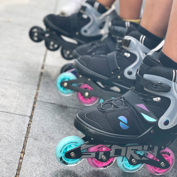 Rolki regulowane Story Motion Adjustable Inline Skates Czarno-Różowy