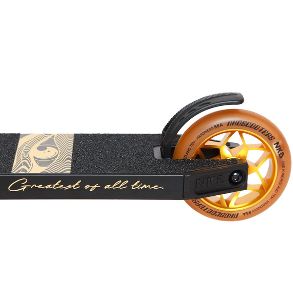 NKD GOAT Stunt scooter Black and gold wys. 83 cm