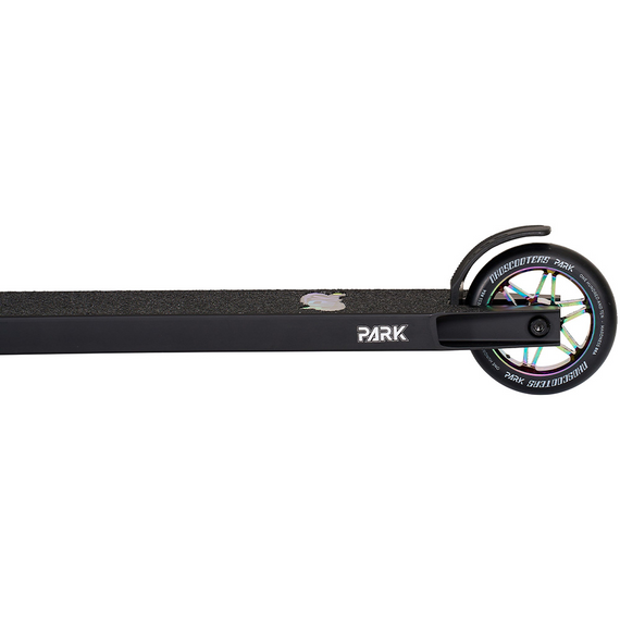 NKD Park Stunt koloběžka Černá a duhová wys. 84 cm