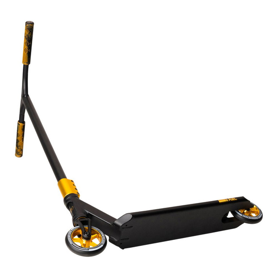 Výkonnostní skútr NKD Fuel Black and Gold wys. 92 cm