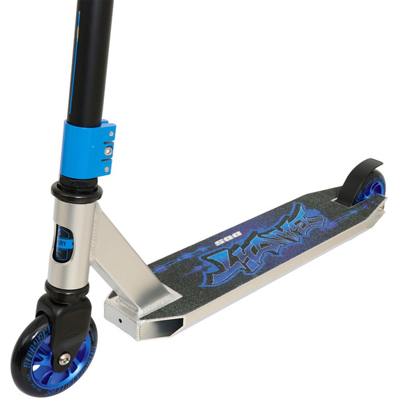 Výkonný skútr Story Bandit DOS Silver Wys. 81 cm