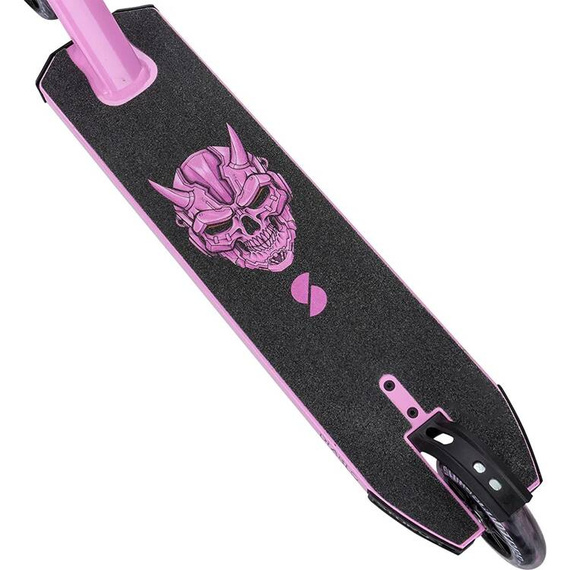 Vysoce výkonný skútr Story Diablo Black and Pink. 78 cm