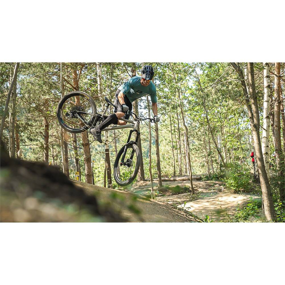 REKD Energy Covert Chrániče holení a kotníků krátké černé