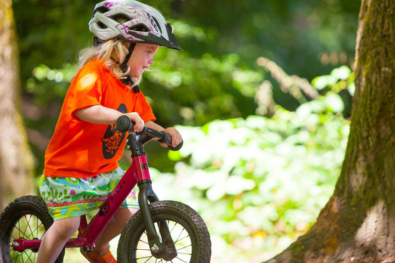Lehké dětské krosové kolo KUbikes 12 Pink