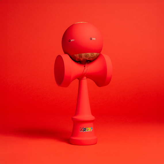 Kendama KROM Barva červená