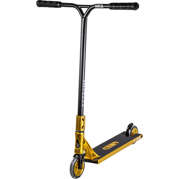 Výkonnostní koloběžka Velká hliníková lehká široká řídítka a platforma NKD Extreme Goldanodized wys. 91 cm