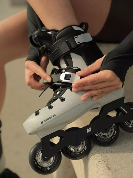 K2 Surge 80 Hardshell Rollers Black and Grey