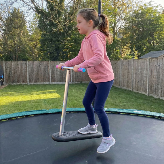 Trampolína Story Pro Scooter Black and Rainbow 61-71 cm