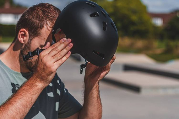 Rekd Elite 2.0 Helma černá L/XL