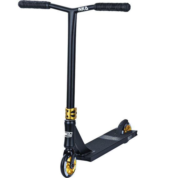 NKD Rally V4 Performance Scooter Black and Gold wys. 79 cm