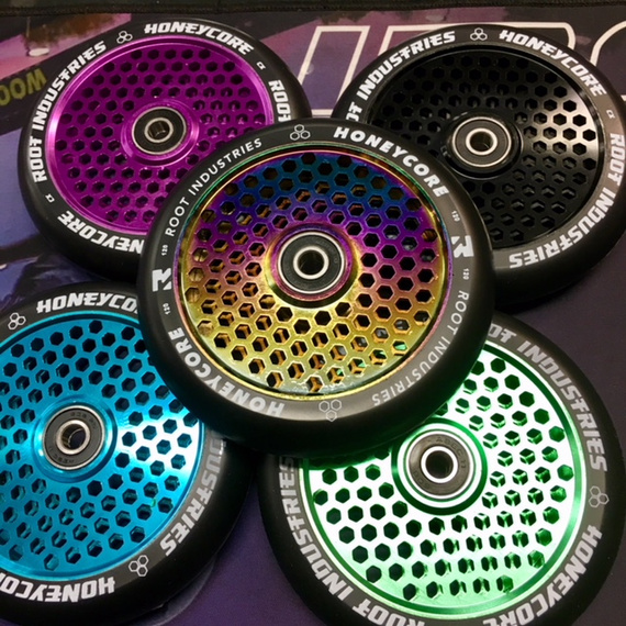 Kolečka River Glide Pro Scooter Shadow 115 mm (2 ks).)