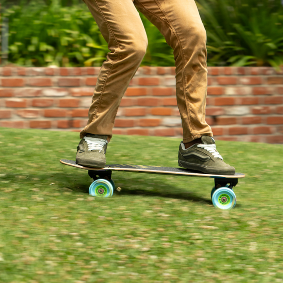 Skateboard Cruiser Loaded Ballona Rumble Bee Cruiser Complete Moby 27.75″