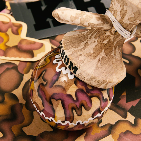 Kendama KROM Plasticity Naked Apex