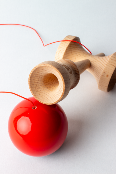 Kendama Sweets Kendama Prime Radar Red