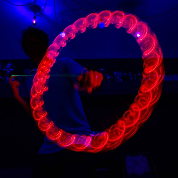Yoyo Świecące YoYoFactory Spinstar LED Clear Body Czerwone