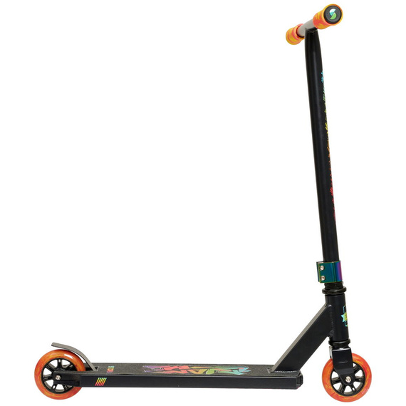 Příběh Blade Stunt Scooter Black and Rainbow wys. 75 cm