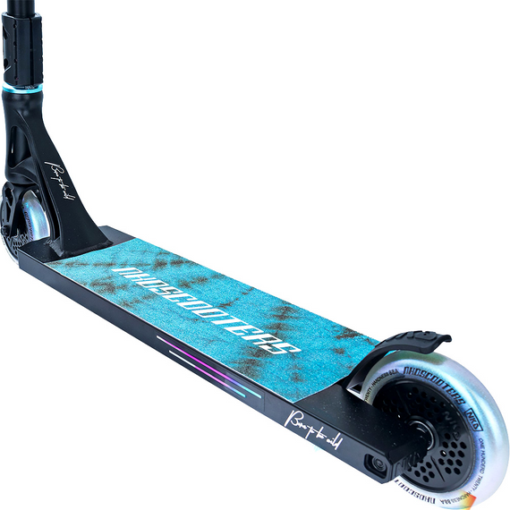 Výkonný skútr NKD Extreme Black and silver wys. 91 cm