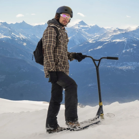 NKD Pro Snow Stunt Scooter Black wys. 87,5 cm