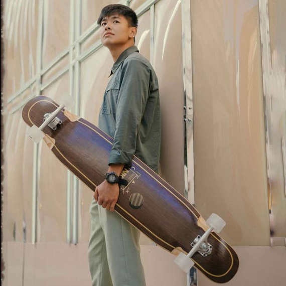 Longboard pro tanečníky NKX Geometric Gold 122 cm