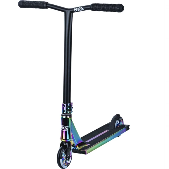 Výkonnostní skútr NKD Rally V4 XS Rainbow wys. 73 cm