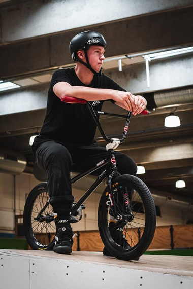 REKD Energy Covert kotníková ortéza L/XL černá