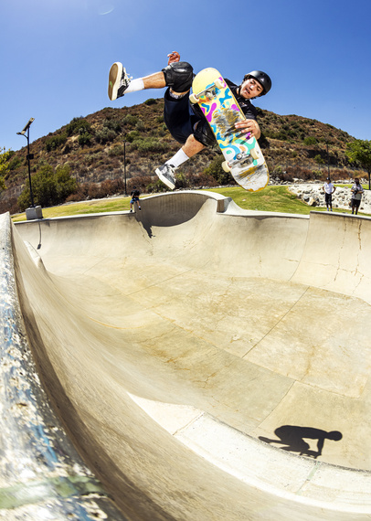 Přilba Triple Eight Deep Cover White Gloss