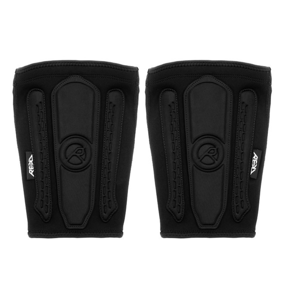 REKD Energy Covert Chrániče holení krátké černé