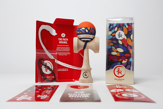 Kendama Europe Record Plus Aqua MC Wildfire