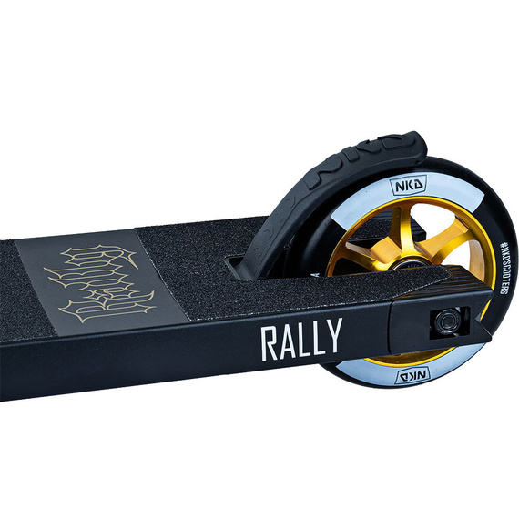 NKD Rally V4 Performance Scooter Black and Gold wys. 83 cm