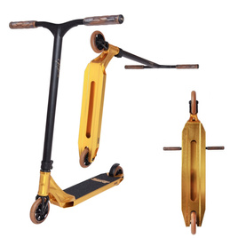 Výkonný skútr NKD Park Stunt Gold wys. 84 cm