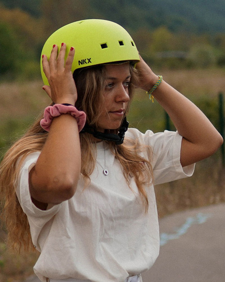 NKX Brain Saver Skateboardová helma Lime green