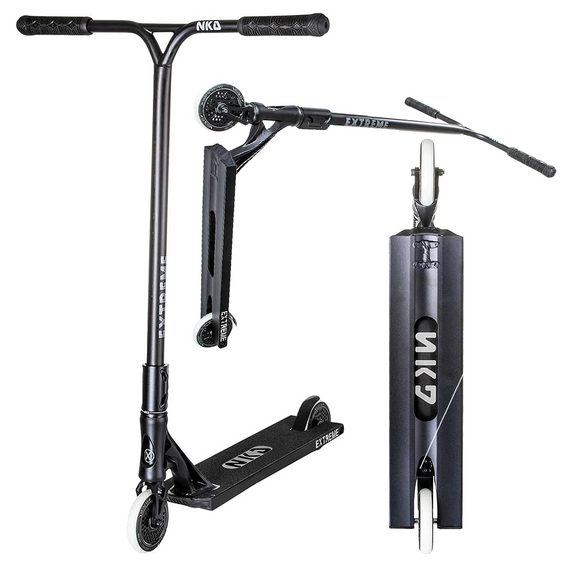 Výkonnostní koloběžka Velká hliníková lehká široká řídítka a platforma NKD Extreme Black wys. 91 cm