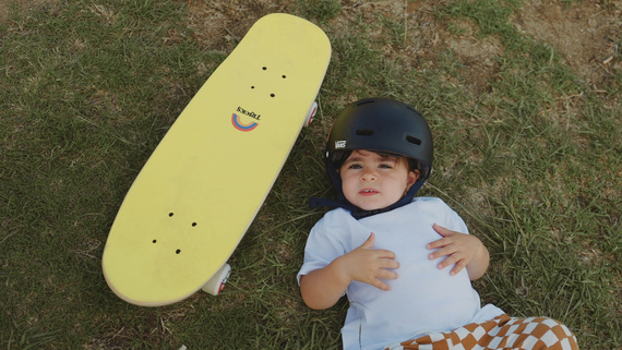 Tricks MINI Baby Monster skateboard pro děti 8.25″