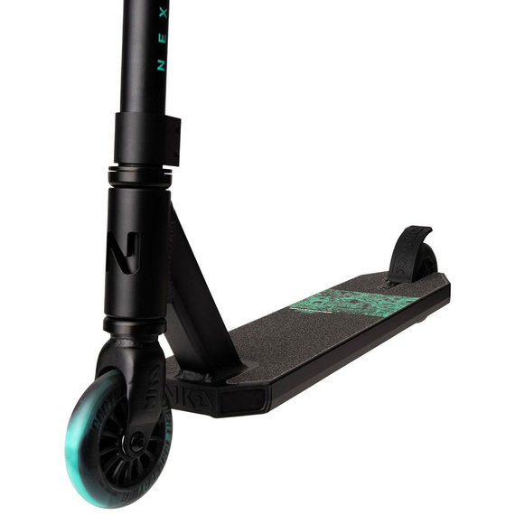 NKD Next Generation Black-Mint Vysoce výkonná hliníková koloběžka pro mladé jezdce. 79,4 cm