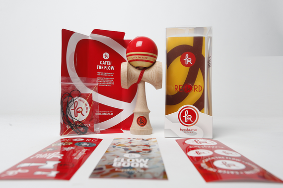 Kendama Europe Record Plus Aqua MC Wildfire