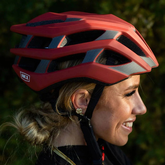 Cyklistická přilba NKX Racer Pro Burgundy