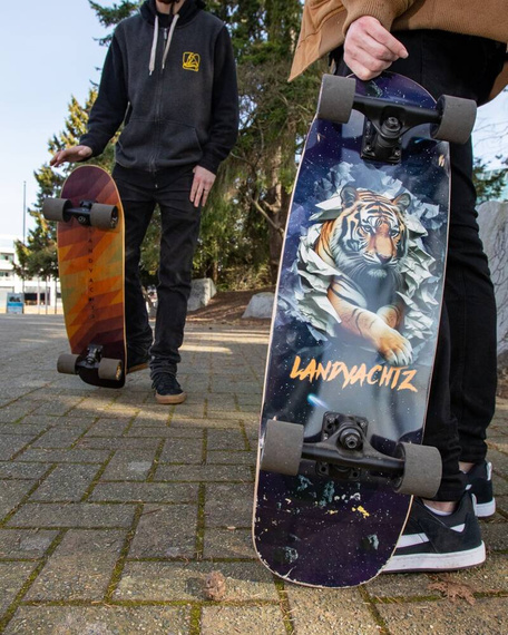 Cruiser skateboard LandYachtz Tugboat Space Tiger 30"