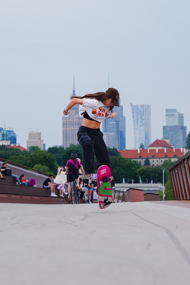 Kompletní Urban Sports Pink Logo Skateboard 8.0"