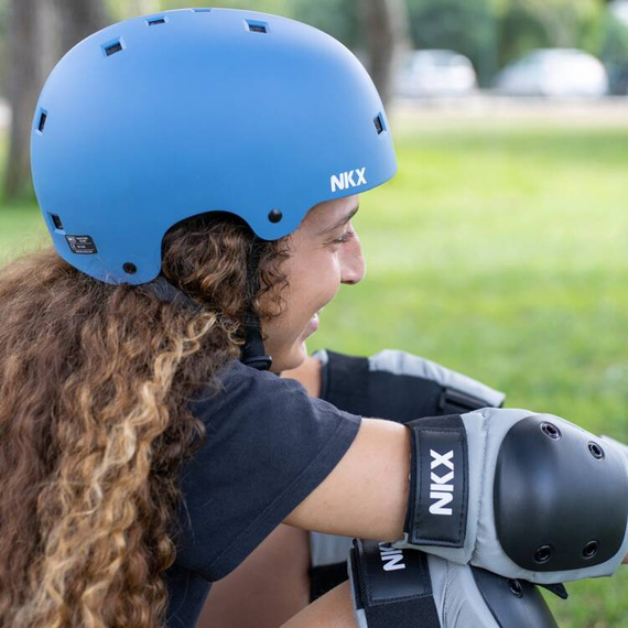 Kask Na Deskorolkę Hulajnogę NKX Brain Saver Navy