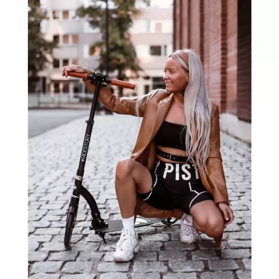 Městský dopravní skútr s předním odpružením Story Retro Ride Black Vintage