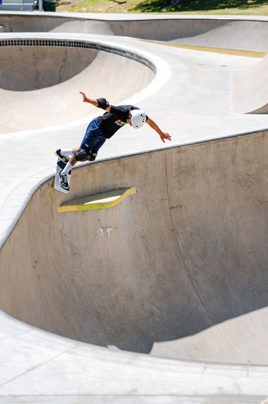 Přilba Triple Eight Deep Cover Black Matte